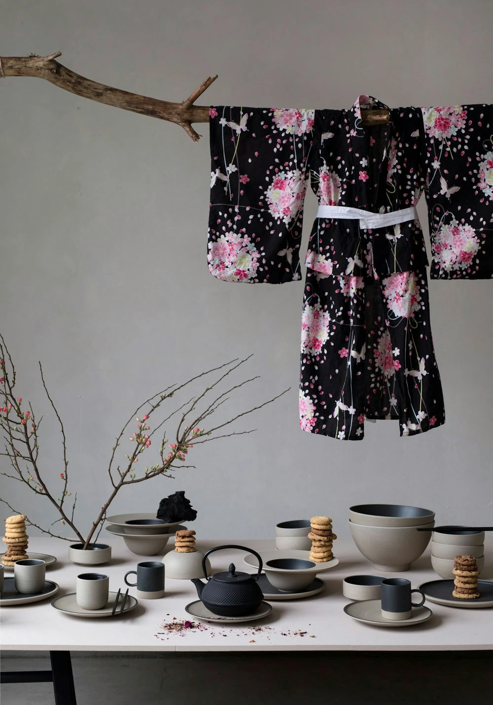 ByOn Fumiko Tapas Bowl 12x5 Cm, Beige/Black 4 ByOn Fumiko Tapas Bowl 12x5 Cm, Beige/Black – Bild 2