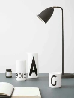 Design Letters, Tasse, J -Alderaine Geschaft design letters design letters tasse a 3 4