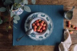 Uni Tischset 35x46 Cm 4-er Set, Deep Sea Blue -Alderaine Geschaft linum uni place mat rib 4 pack 35x46 g 15 3