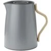 Stelton Emma Vacuum Jug Tea 1 L, Matte Grey -Alderaine Geschaft stelton emma thermoskanne tee 1 l schwarz 11
